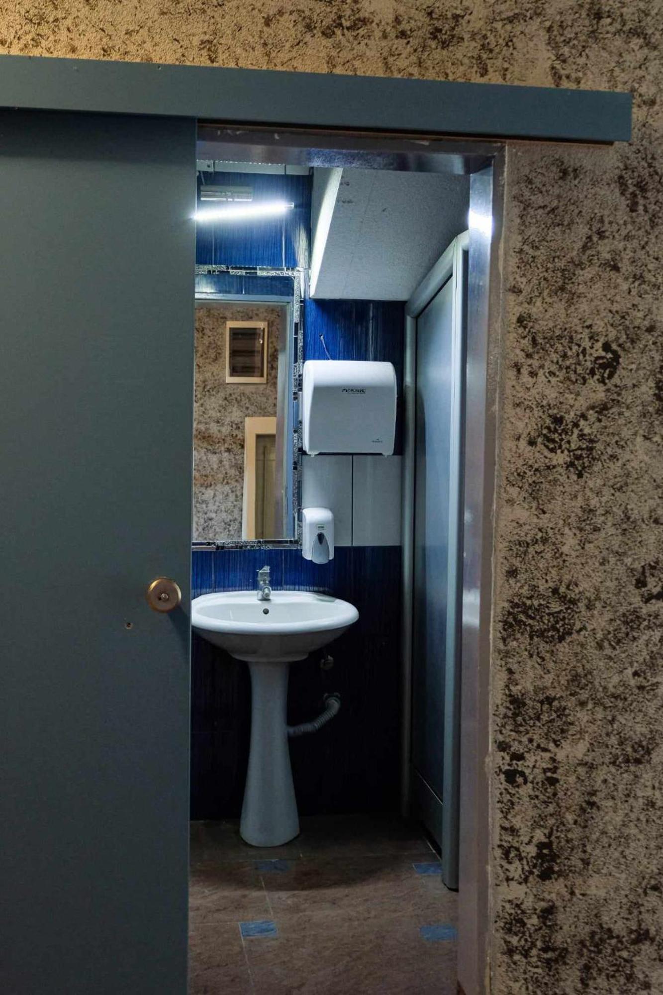 Hotel Ariston Struga Bagian luar foto