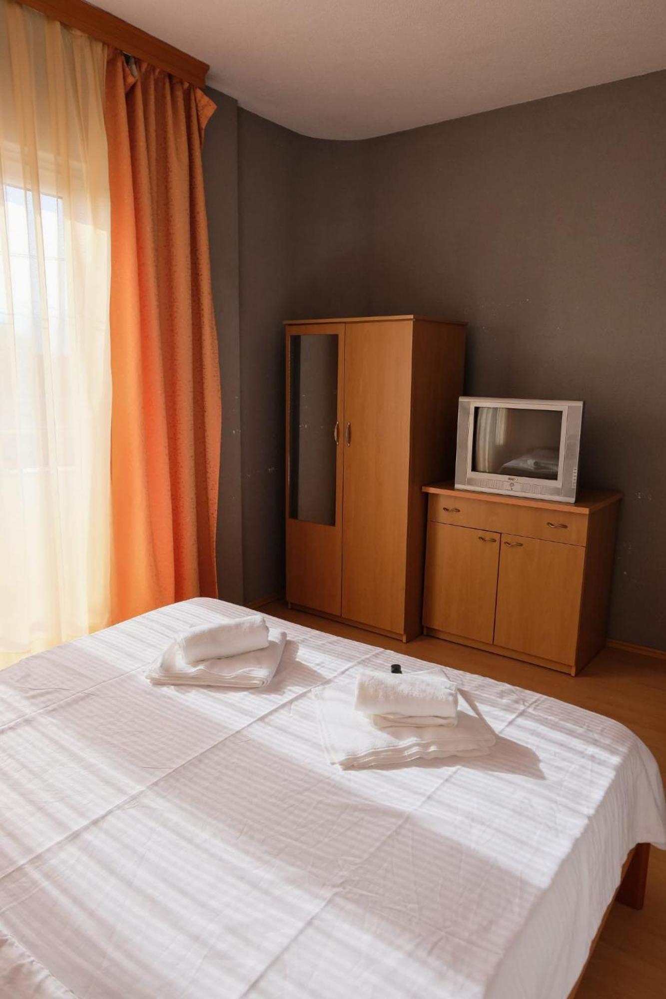 Hotel Ariston Struga Bagian luar foto